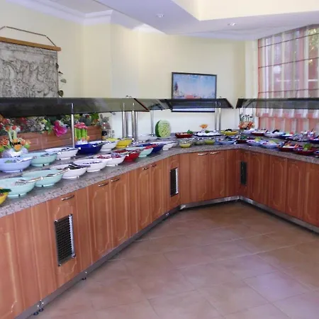 Hotel Kervan Side
